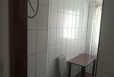 Apartament cu 2 camere decomandat în Pantelimon