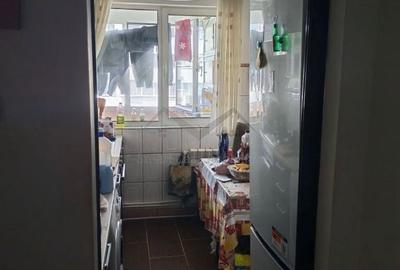 Apartament cu 2 camere semidecomandat în Alexandru cel Bun - 3