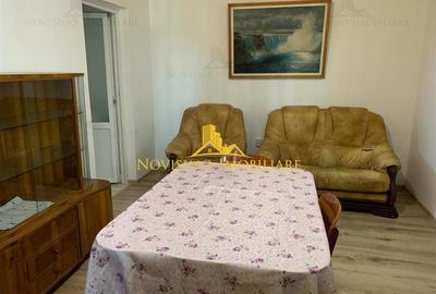Apartament cu 3 camere semidecomandat în Central - 1