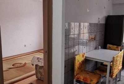 Apartament cu 3 camere decomandat în Tudor Vladimirescu