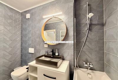 Apartament cu 3 camere decomandat în Tractorul - 7