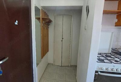 Garsonieră decomandată în Griviței - 1