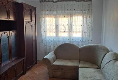 Apartament cu 3 camere decomandat, mobilat în Lipovei