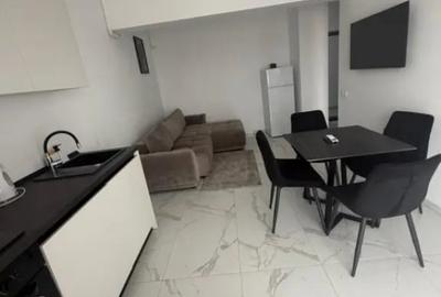 Apartament cu 2 camere decomandat în Rafinaria Vega - 1