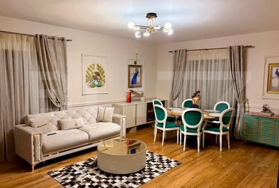Penthouse cu 3 camere semidecomandat, mobilat în Gruia - 1