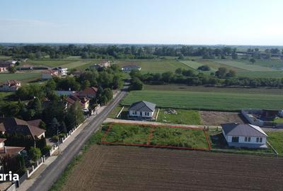 Teren de 377 mp, în Someș - 3