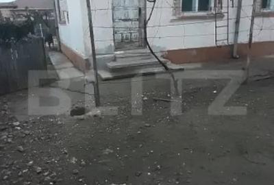 Casă cu 5 camere cu Teren 2348 Mp în Găești