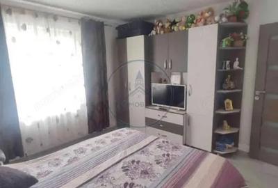 Apartament cu 2 camere decomandat în Independenței - 3