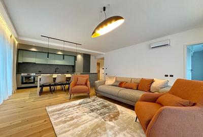 Apartament cu 3 camere decomandat, mobilat în Centrul Istoric