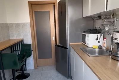 Apartament cu 3 camere semidecomandat în Take Ionescu