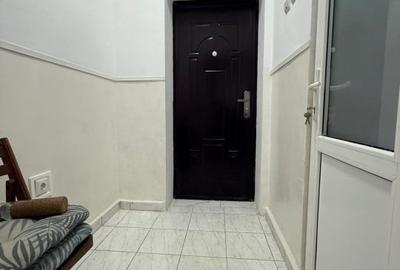 Garsonieră decomandată în Buziașului - 2