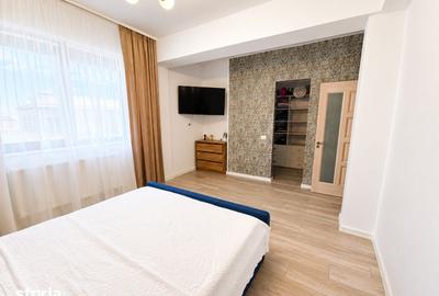 Casă cu 4 camere cu Teren 160 Mp în Palazu Mare - 14