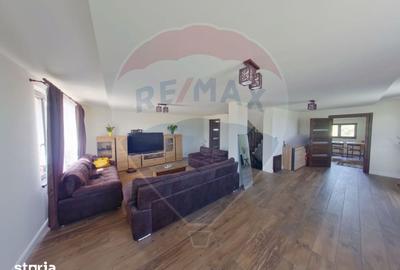 Casă cu 4 camere cu Teren 1160 Mp în Sarasău - 11