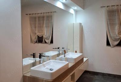 Casă cu 4 camere în Lipovei