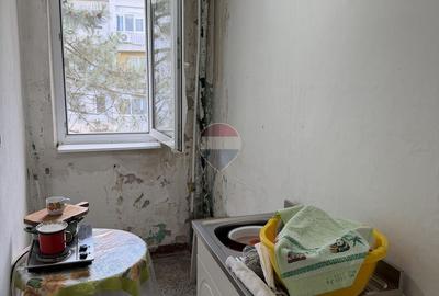 Apartament cu 3 camere în Sud