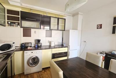Apartament cu 4 camere decomandat, mobilat în Zorilor