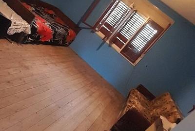 Casă cu 2 camere în Câmp
