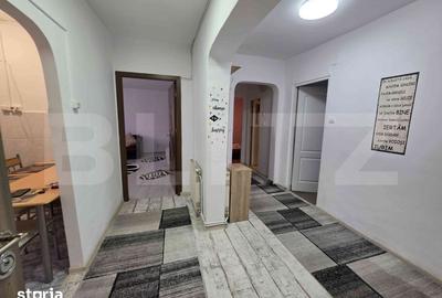 Apartament cu 4 camere decomandat în Micro 4 - 5