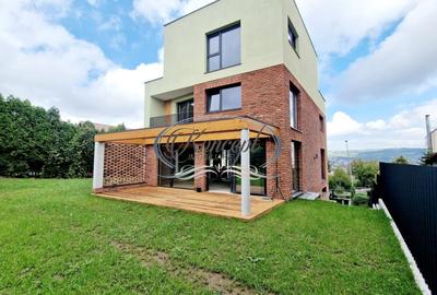 Casă individuală cu 5 camere cu Canalizare în Gruia - 1