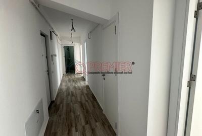 Apartament cu 3 camere decomandat în Apărătorii Patriei - 1