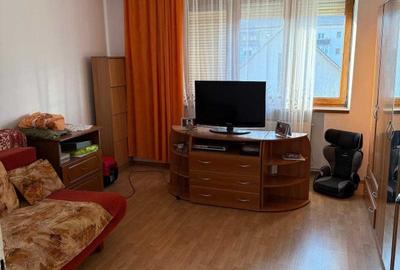 Casă cu 4 camere în Vitrometan