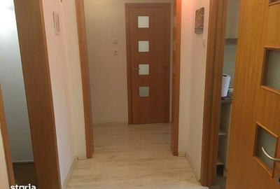 Apartament cu 4 camere semidecomandat în Titan - 12