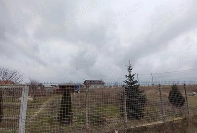 Teren de 1600 mp, în Pecineaga - 1