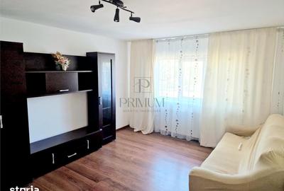 Apartament cu 3 camere decomandat în Lunei