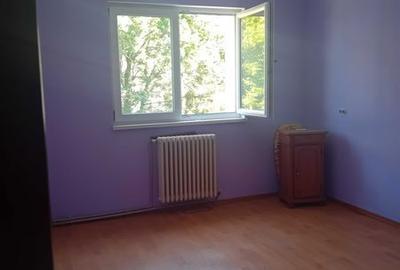 Apartament cu 2 camere decomandat în Central - 2