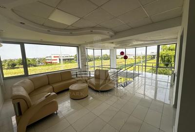 Spațiu comercial, de 361 mp, în 9 Mai - 2