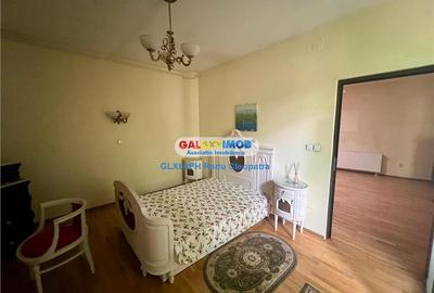 Casă cu 4 camere cu Teren 290 Mp în 8 Martie - 13