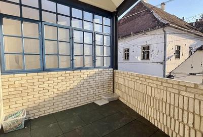 Spațiu comercial, de 80 mp, în Central - 3
