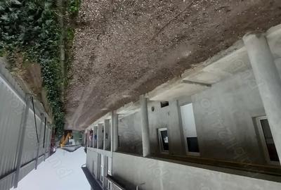 Casă cu 7 camere în Central
