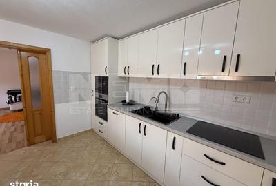 Casă cu 4 camere cu Teren 2784 Mp în Frătăuții Vechi - 3