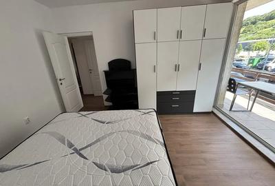 Apartament cu 2 camere decomandat, mobilat în Florești