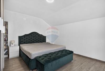 Casă cu 6 camere cu Teren 600 Mp în Fântânele - 15