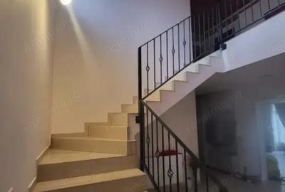 Casă cu 4 camere cu Teren 600 Mp în Central