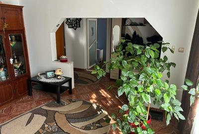 Casă individuală cu 3 camere cu Teren 220 Mp în Central - 2