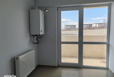 Apartament cu 3 camere semidecomandat în Miroslava - 2