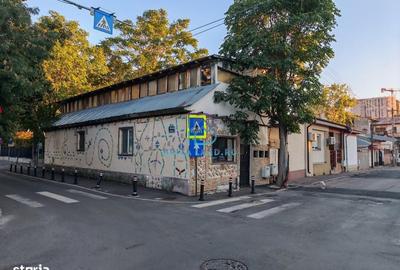 Casă cu 4 camere cu Teren 94 Mp în Colentina