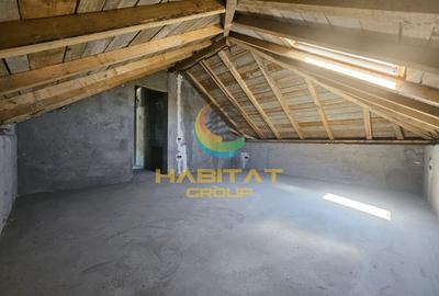 Duplex cu 3 camere cu Canalizare în Central - 12