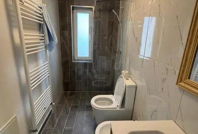 Apartament cu 3 camere decomandat în Central - 2