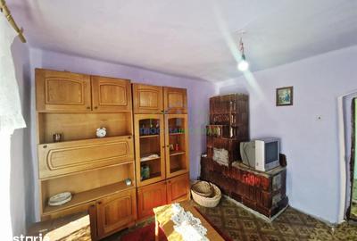 Casă cu 3 camere cu Teren 664 Mp în Gângiova - 9