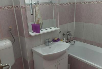 Apartament cu 3 camere decomandat în Orizont - 1