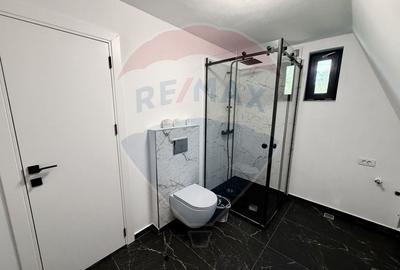 Casă cu 3 camere cu Teren 1850 Mp în Periferie - 14