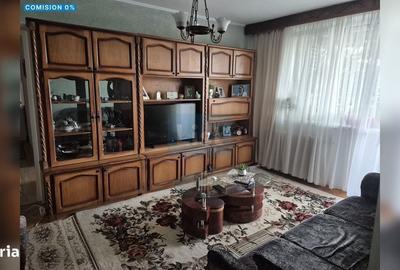 Apartament cu 4 camere decomandat în 23 August - 1