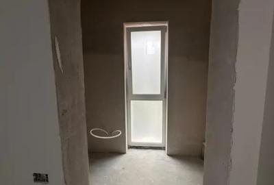 Casă cu 5 camere cu Teren 300 Mp în Primo - 18