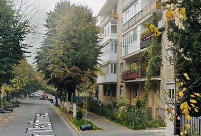 Apartament cu 2 camere semidecomandat în UTA