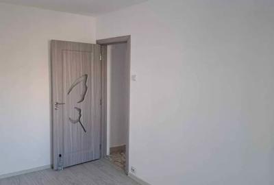 Apartament cu 3 camere în Tomis Nord - 4