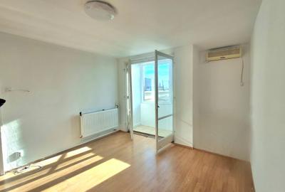 Apartament cu 2 camere semidecomandat în Universitate - 1